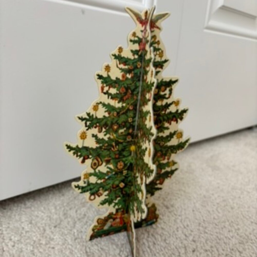 Vintage1979 Merrimack Paper Christmas Tree Full Dimensional
